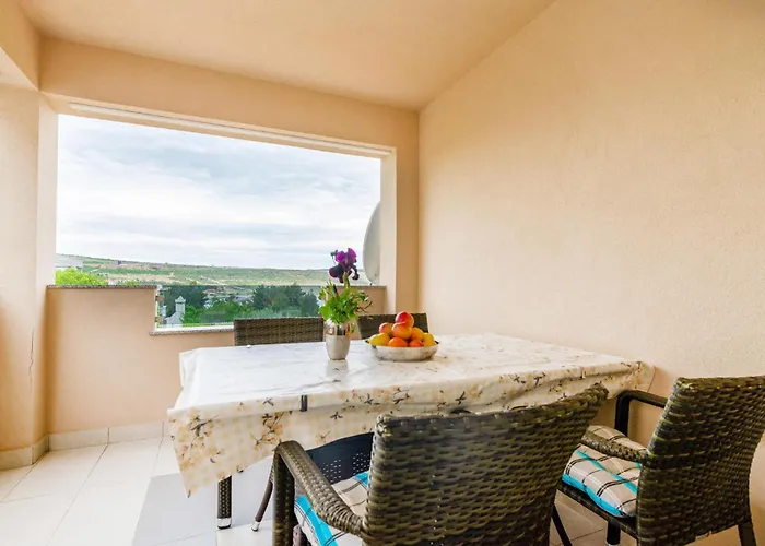 Apartmán 2 Bedroom Lovely In *